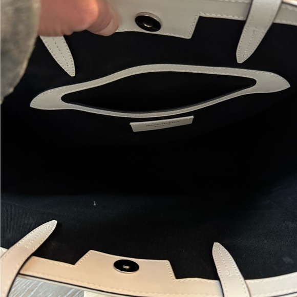 Alexander McQueen Monochrome Tote With Dust Bag - Picture 10 of 17